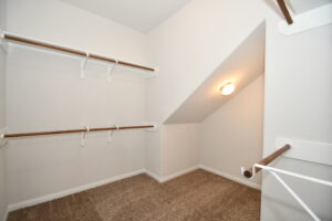 Master-Closet